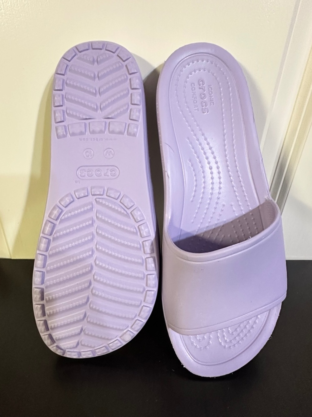 lilac purple Crocs Sloane Slide sandals, women’s size 10